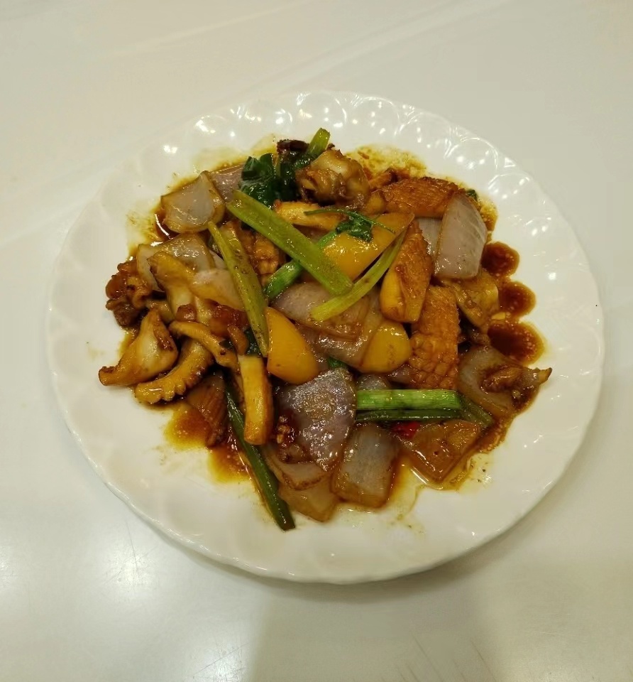 钱阿姨工作生活照10
