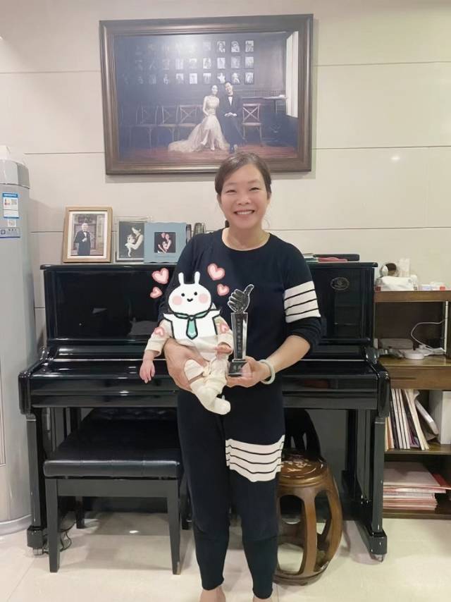 黄阿姨缩略图2