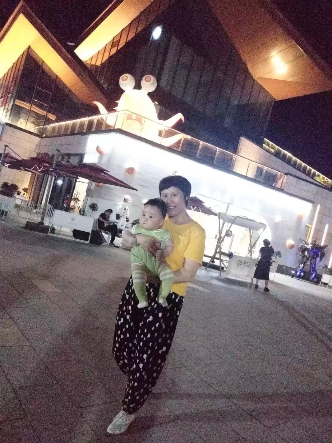 黄阿姨缩略图3