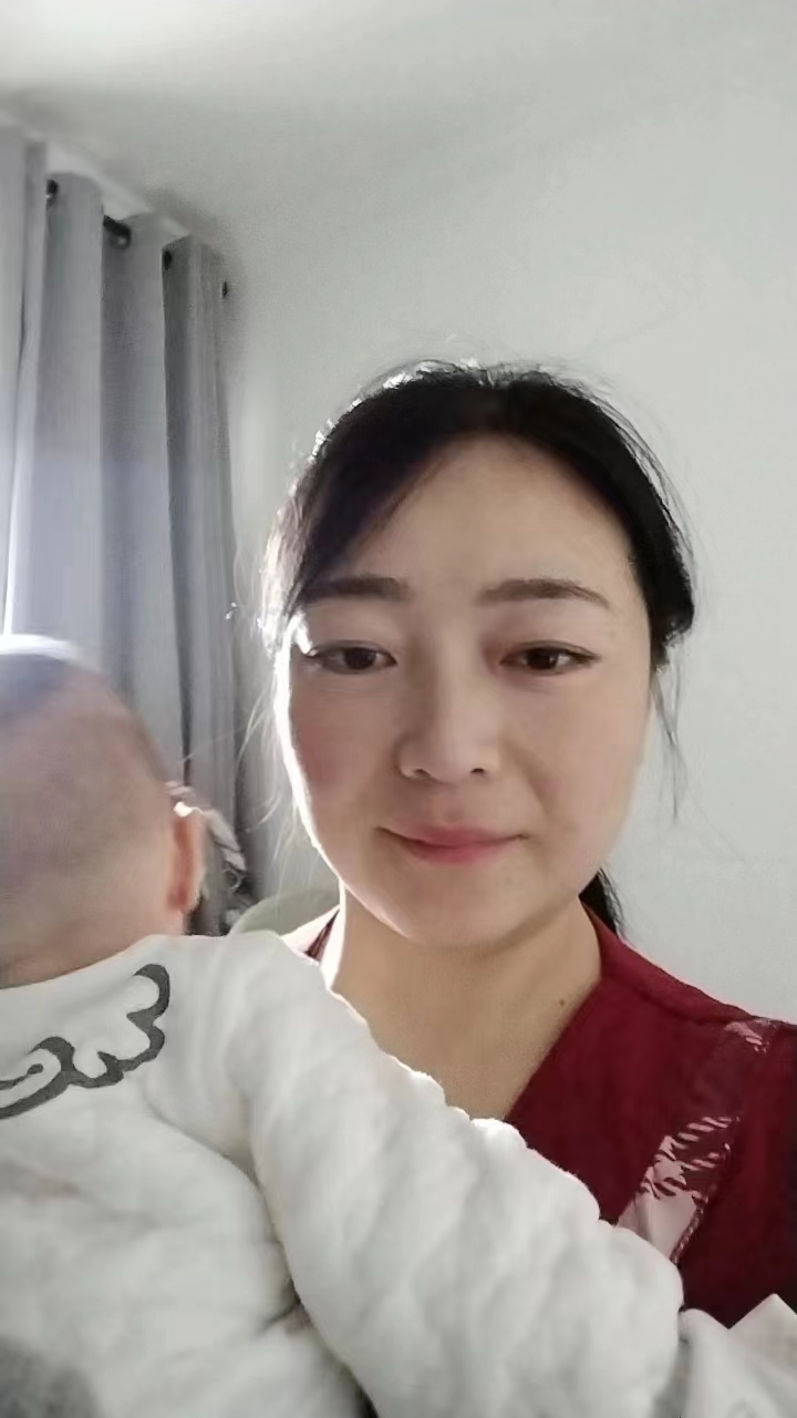 刘阿姨缩略图2