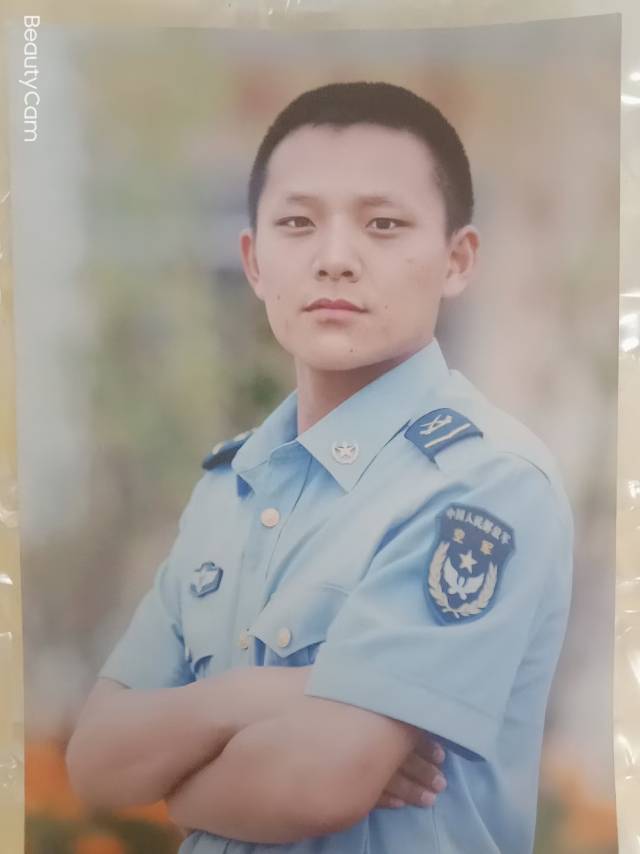 上海司机保镖郑师傅公开照片