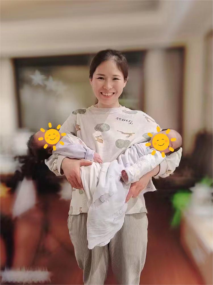 全国育婴师、月嫂张阿姨公开照片