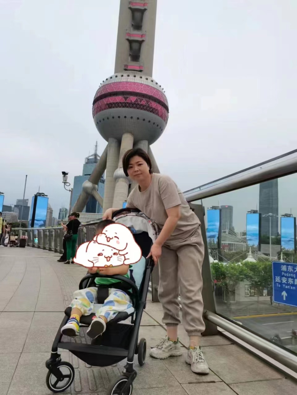 宋阿姨工作生活照1