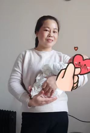 上海育婴师徐阿姨公开照片