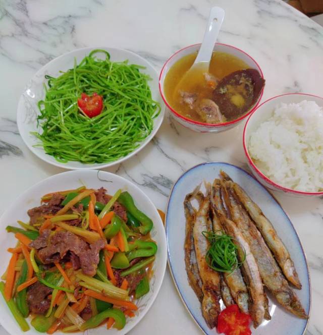黄阿姨缩略图2