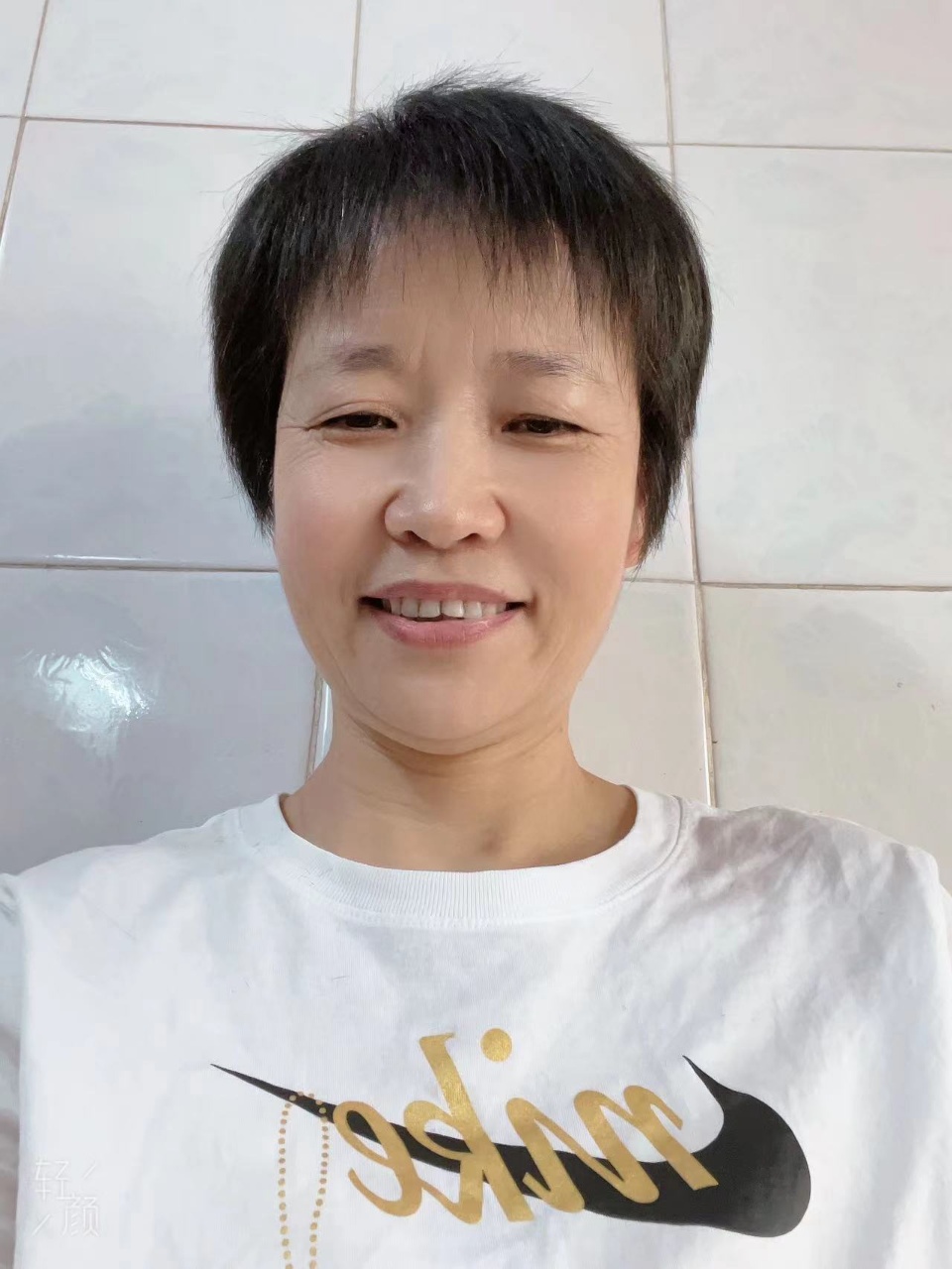 上海育婴师黄阿姨公开照片