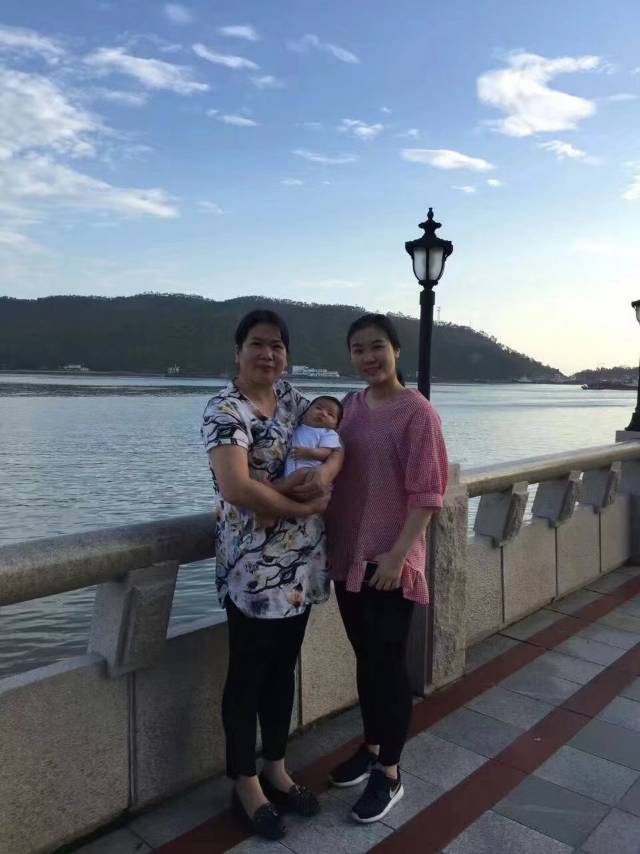 谢阿姨缩略图2