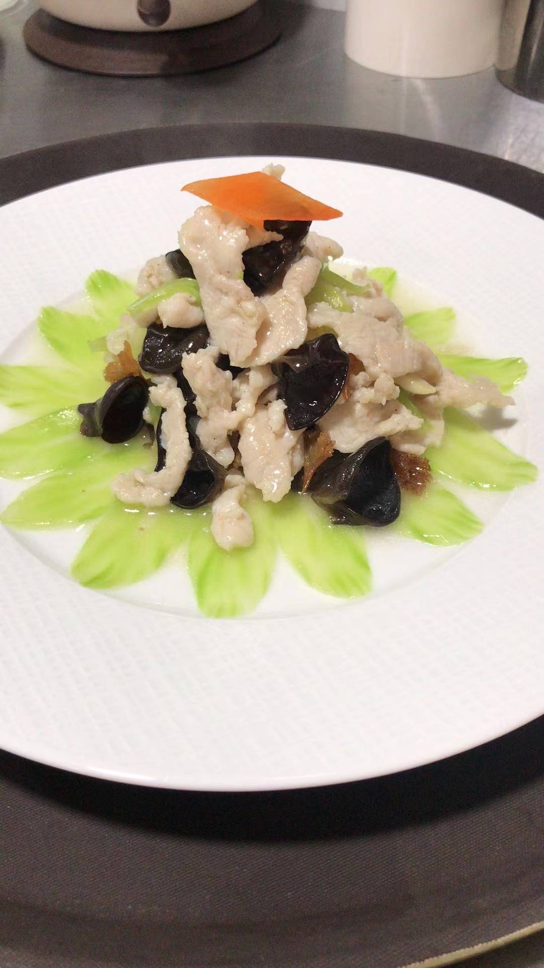 戴阿姨工作生活照5