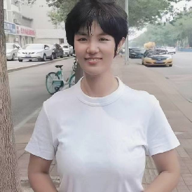 刘阿姨头像