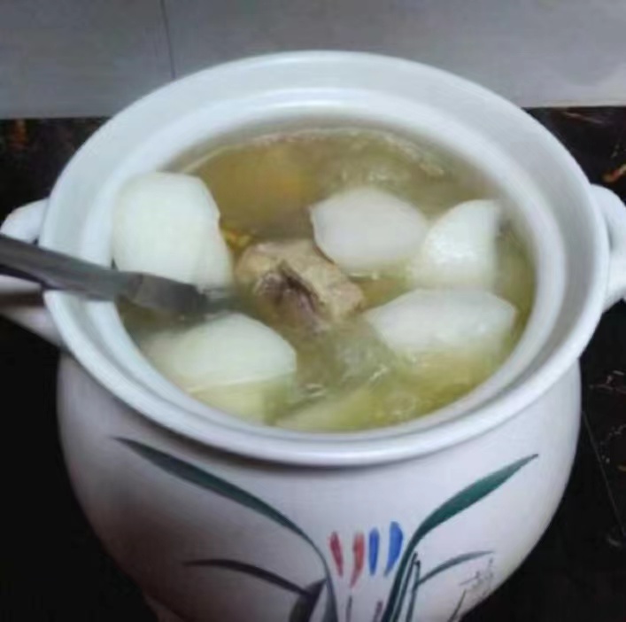 叶阿姨工作生活照4