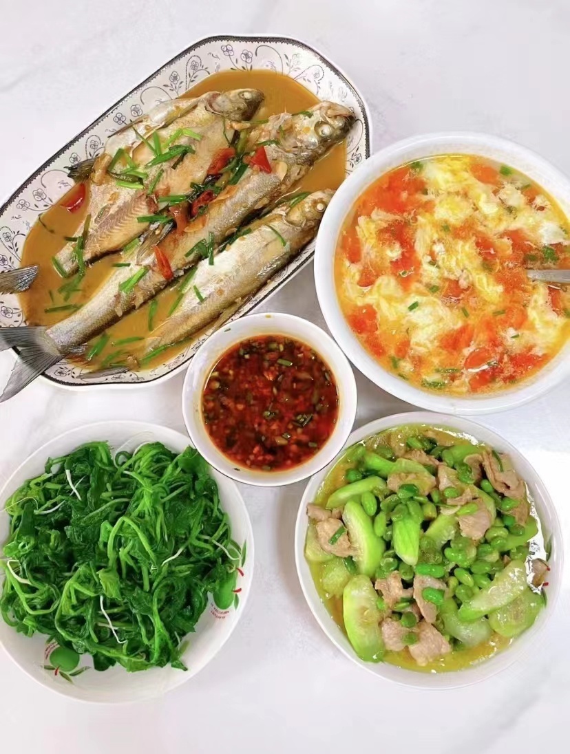 周阿姨工作生活照1