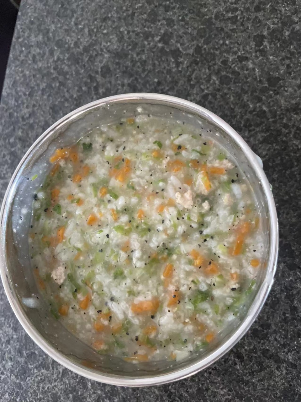 孙阿姨工作生活照5
