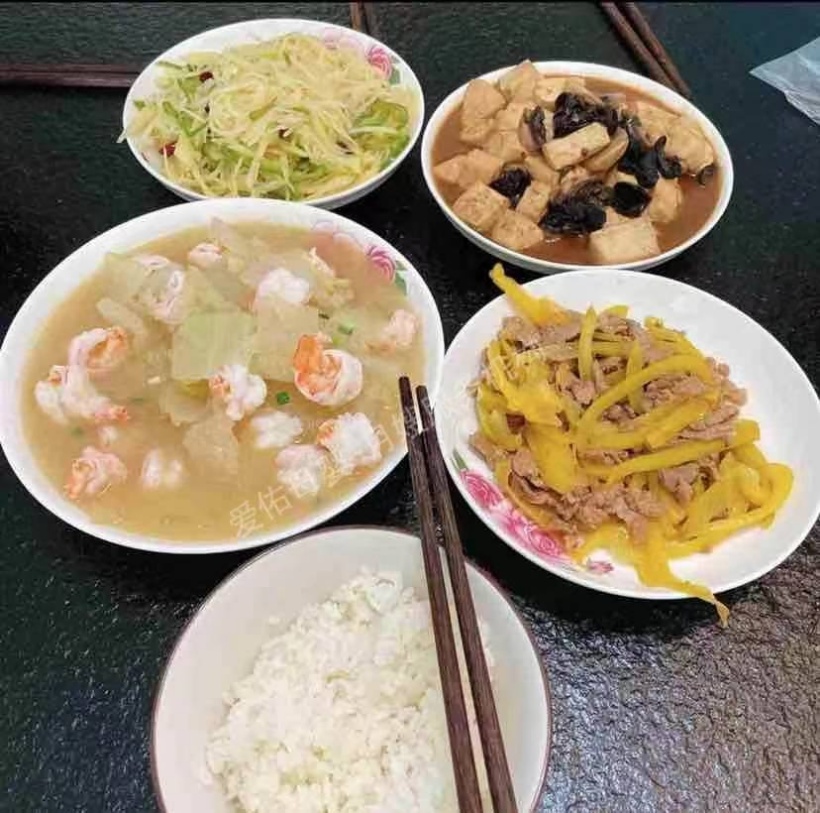 孙阿姨工作生活照10