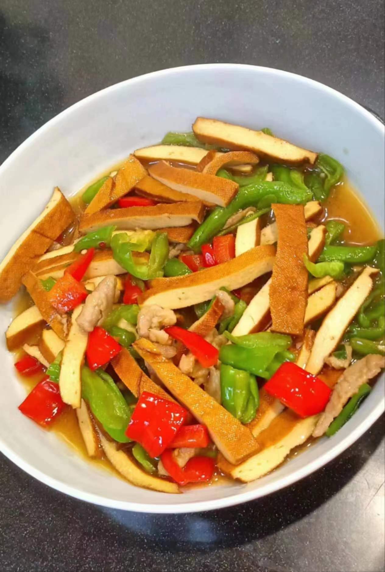 陈阿姨工作生活照2