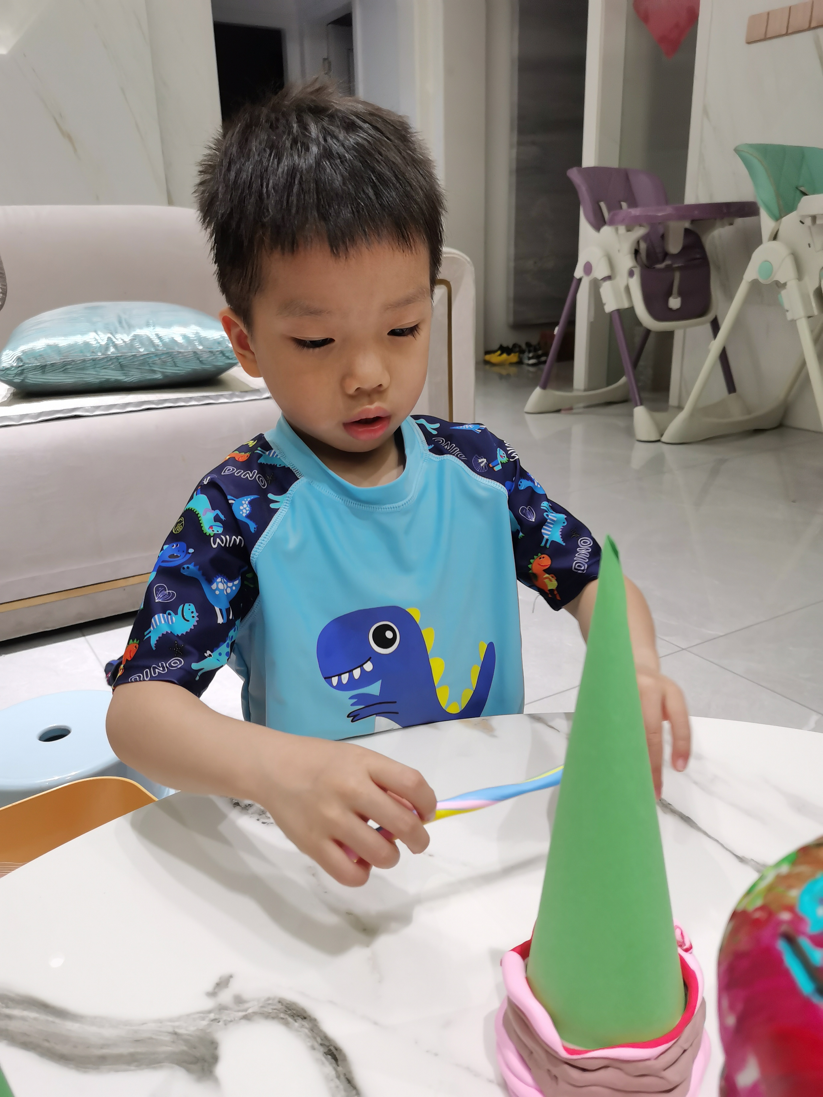 李阿姨工作生活照6