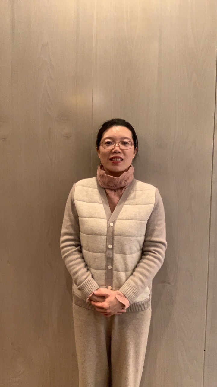 上海家务师雷阿姨公开照片