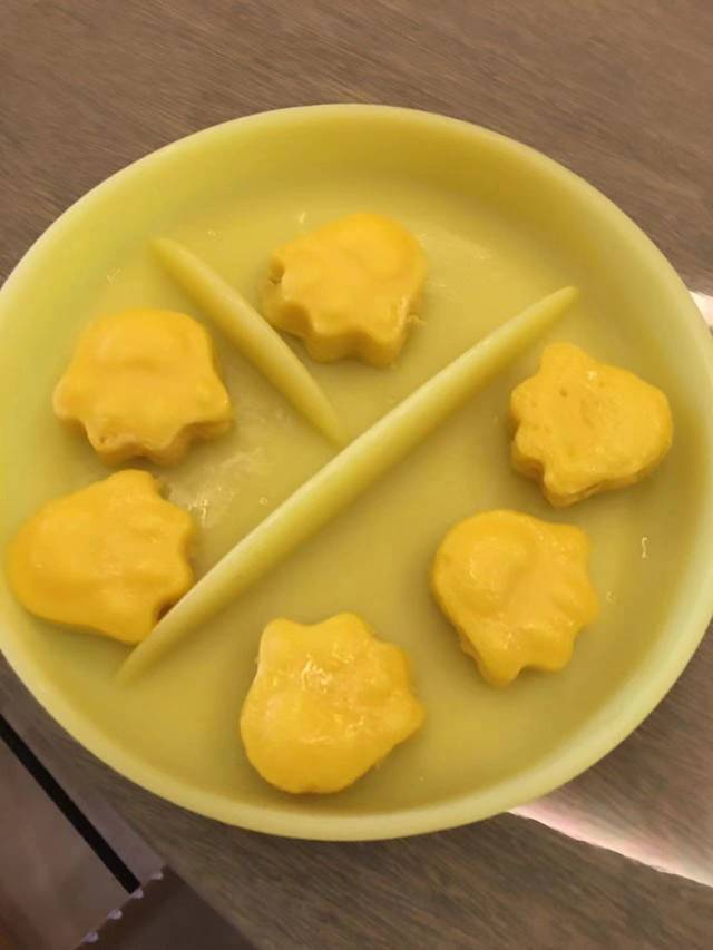 陆阿姨工作生活照9