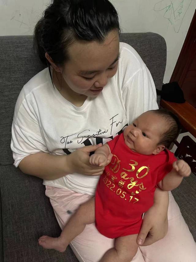毛阿姨工作生活照7