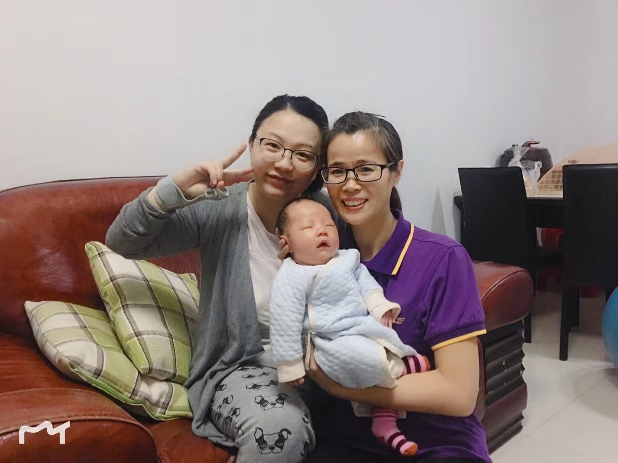 易阿姨缩略图3