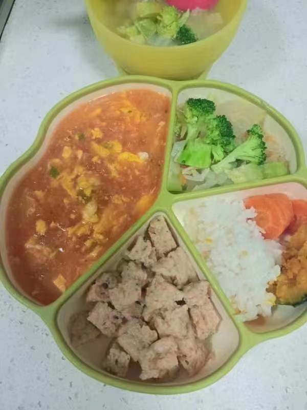 刘阿姨工作生活照9