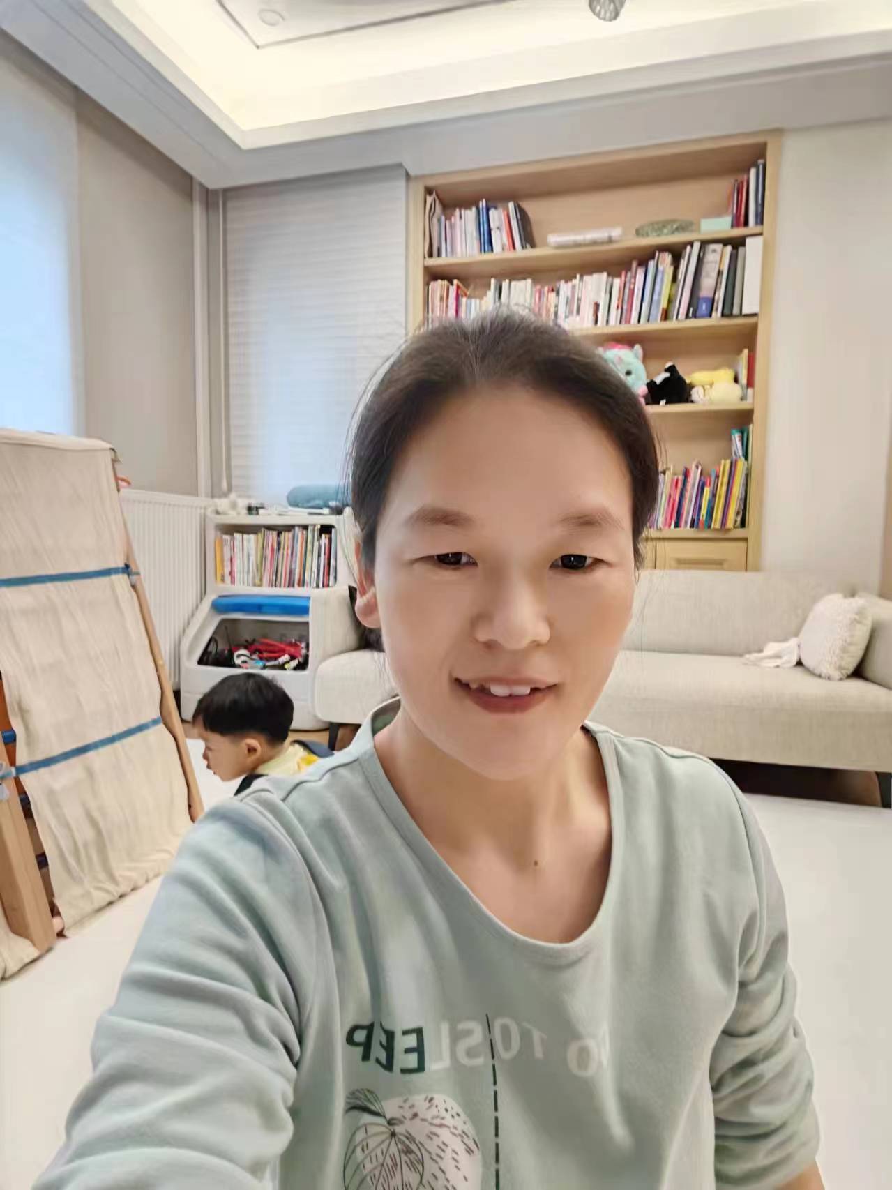 李阿姨工作生活照6