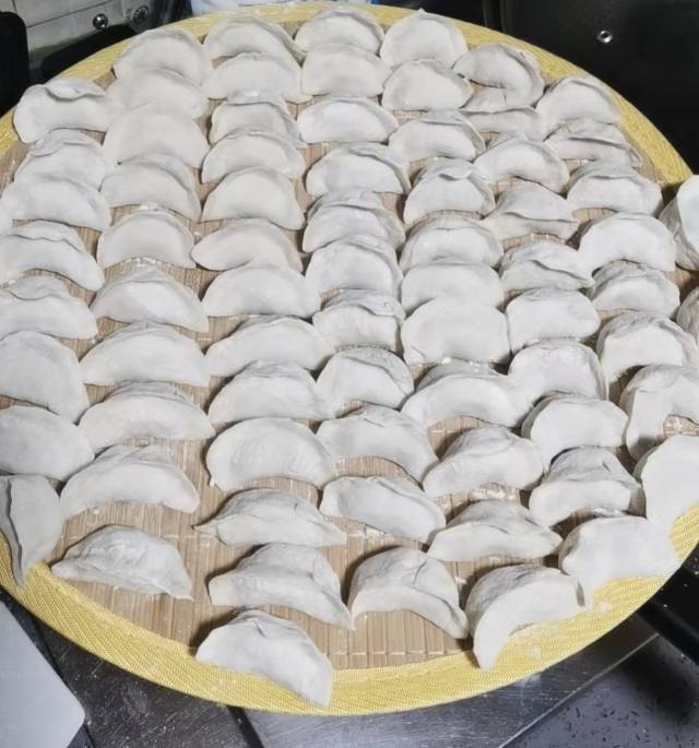 郭阿姨工作生活照5