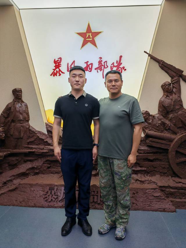 李师傅缩略图2