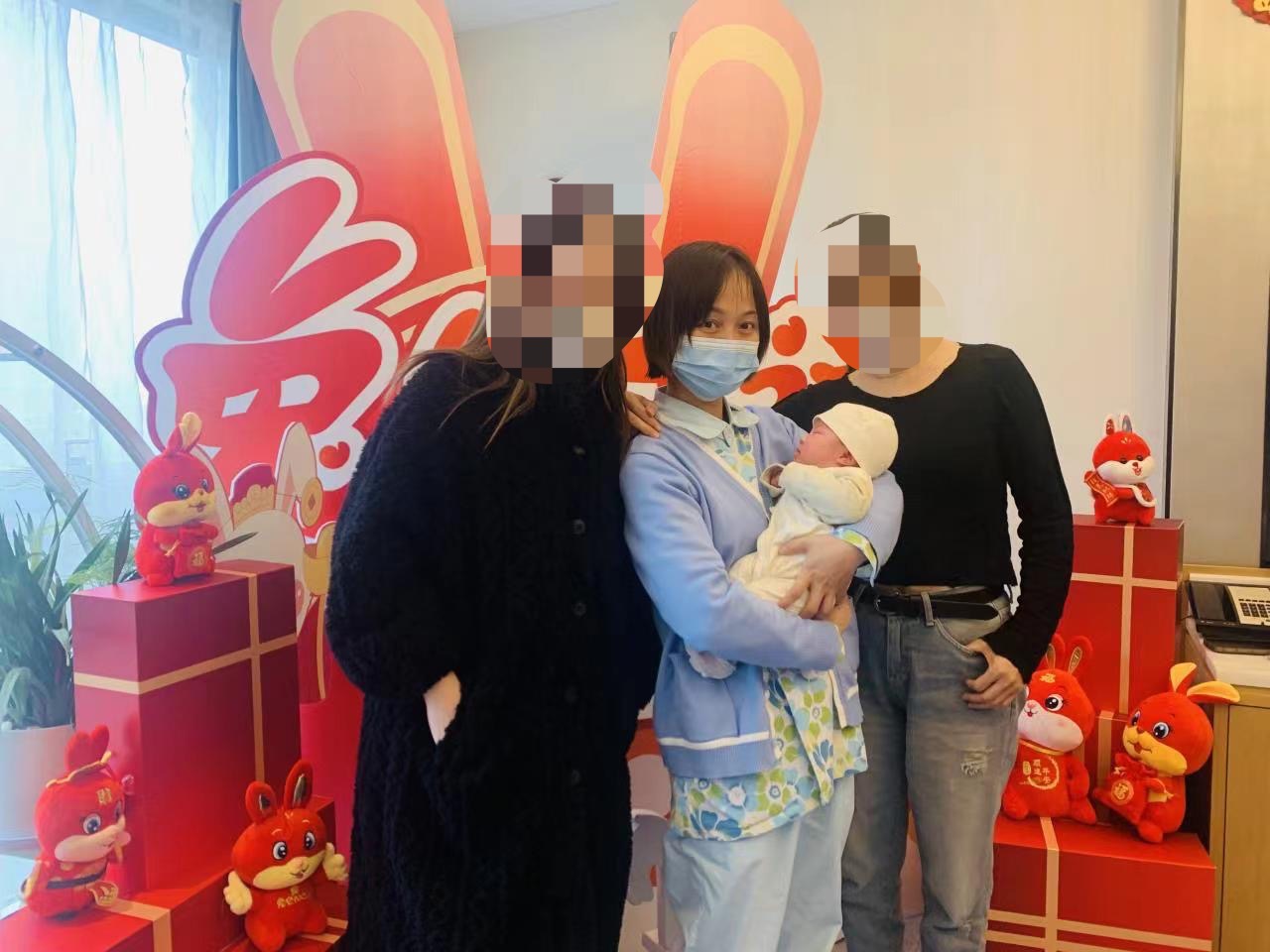陈阿姨缩略图2