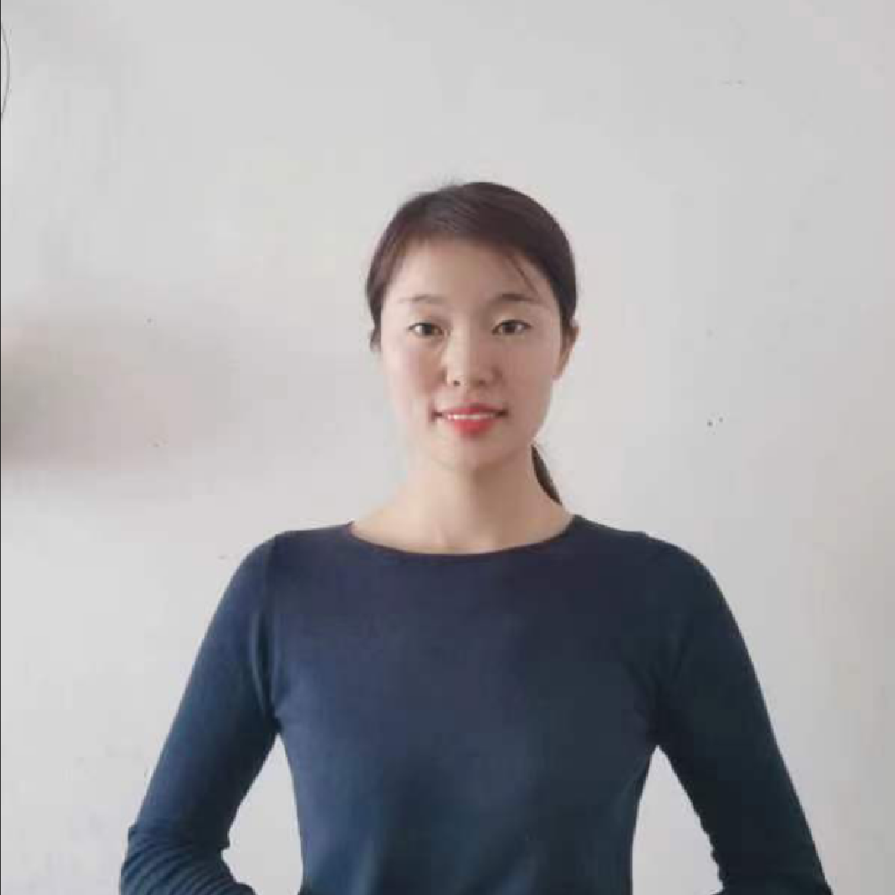 上海育婴师闫阿姨公开照片