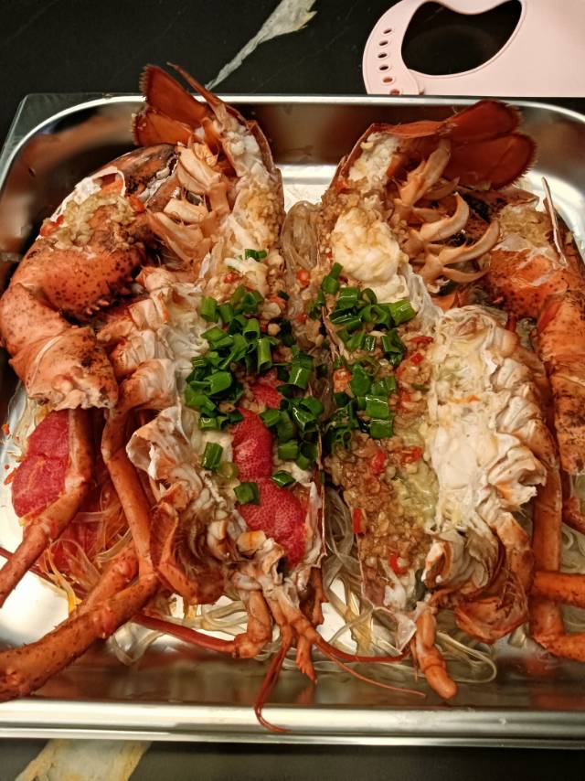 郑阿姨工作生活照3