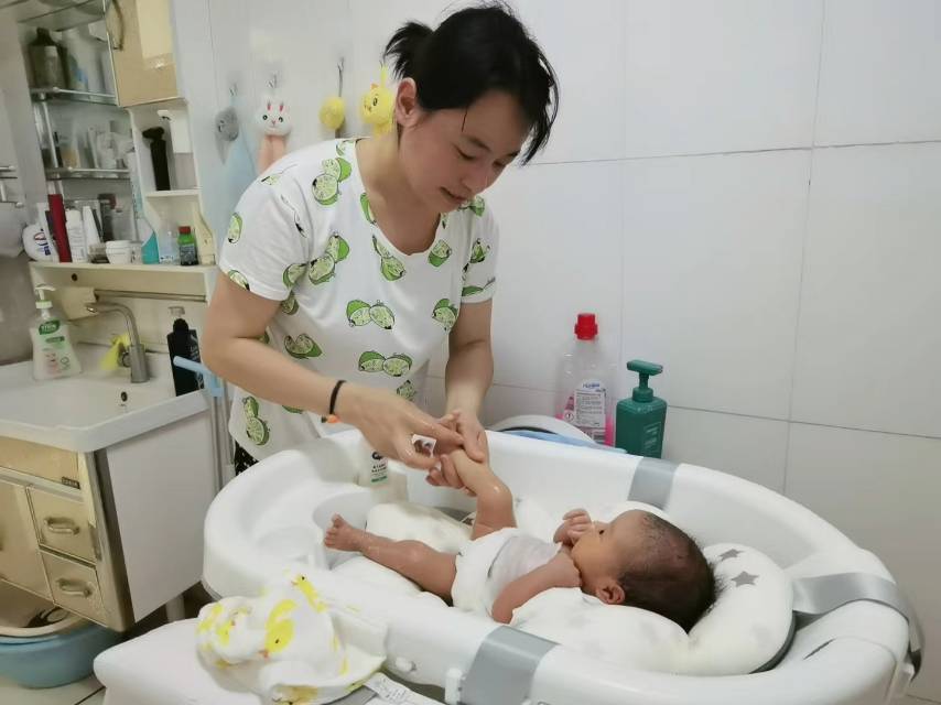 秦阿姨缩略图4