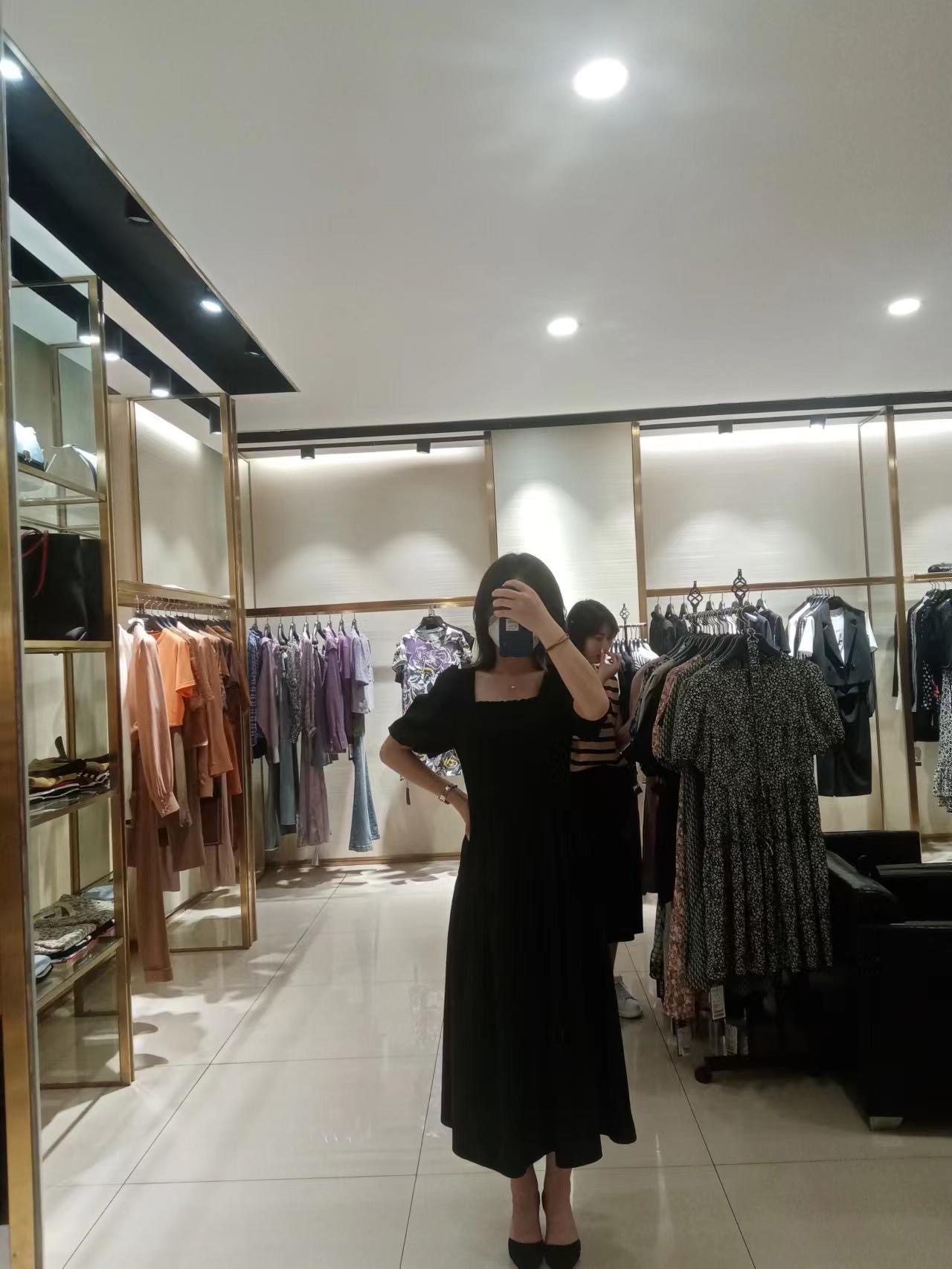 刘阿姨缩略图2