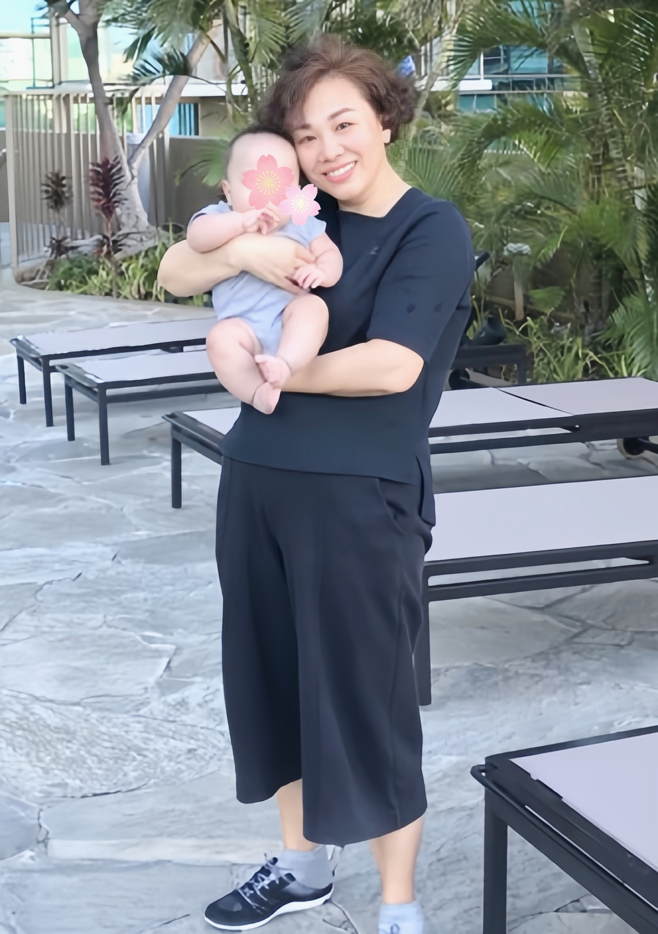 上海育婴师李阿姨公开照片