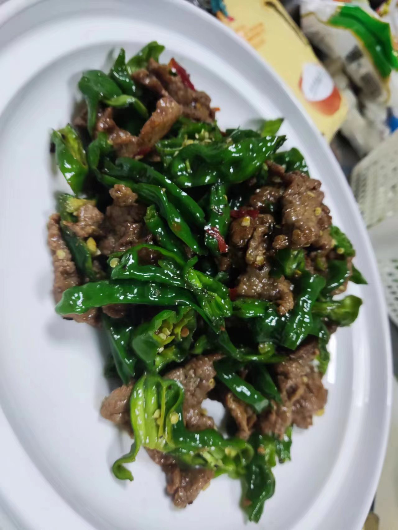 谢阿姨工作生活照7