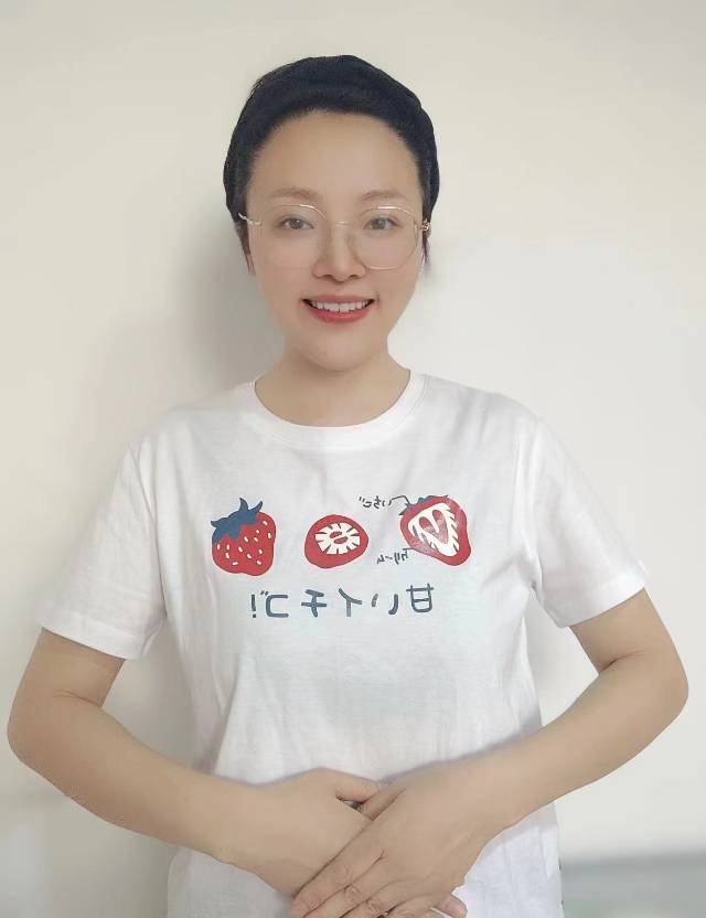 全国育婴师罗阿姨公开照片
