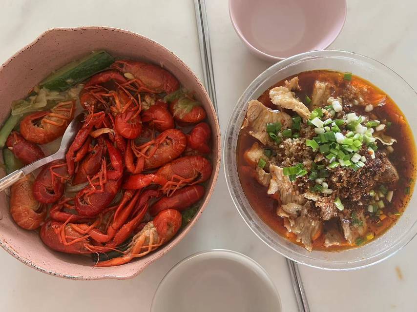 刘阿姨工作生活照3