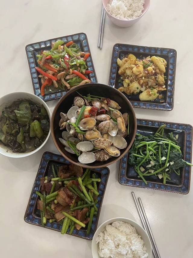 刘阿姨工作生活照4