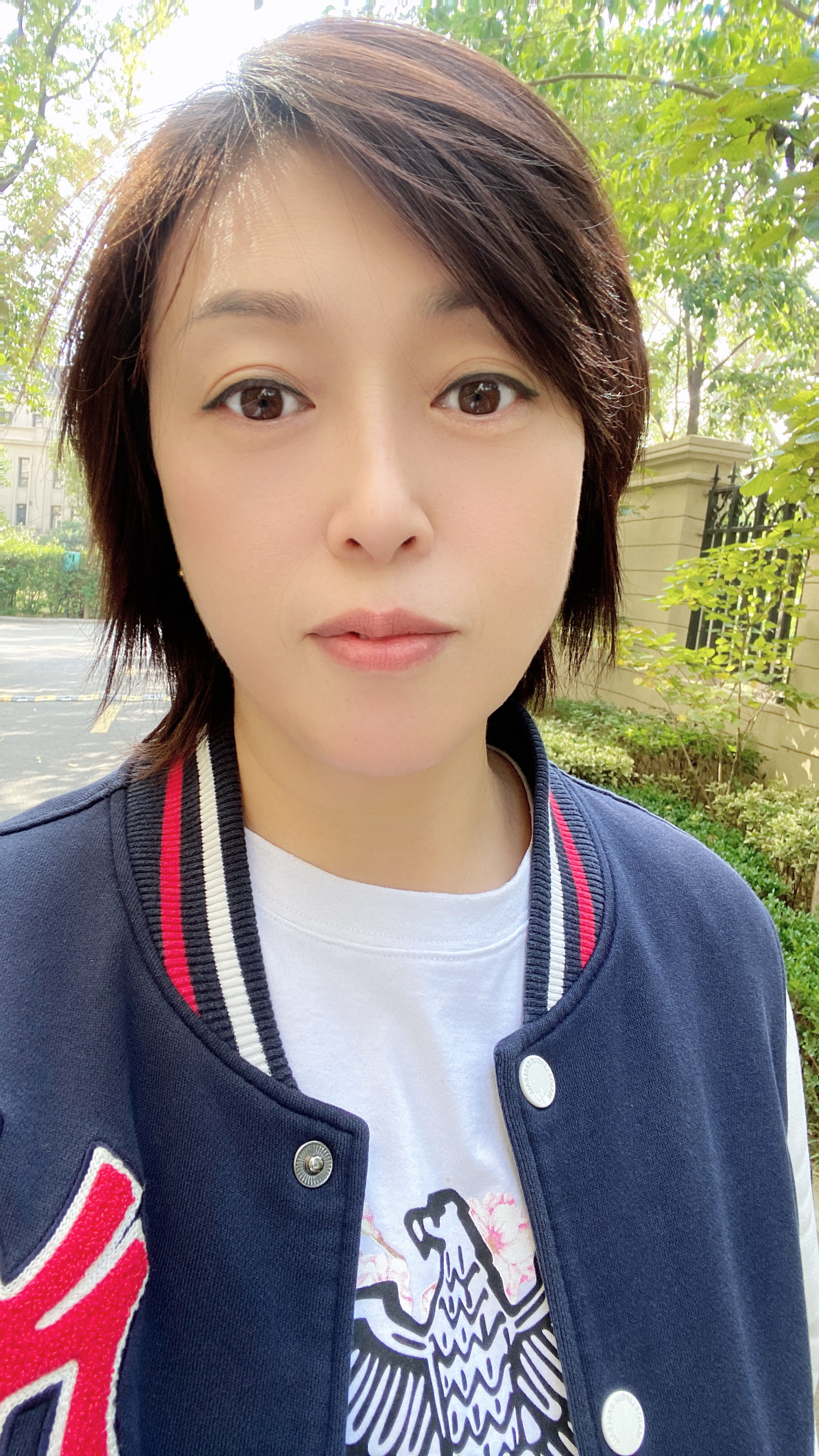 何阿姨缩略图2