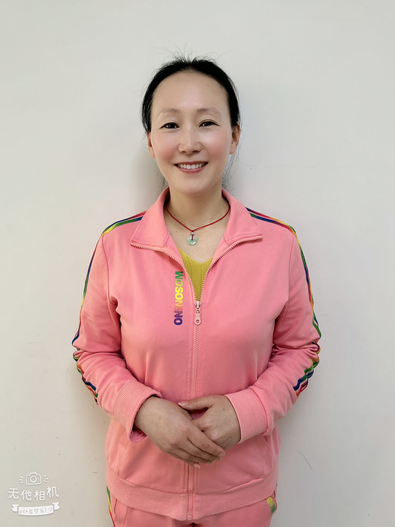 上海家务师闫阿姨公开照片
