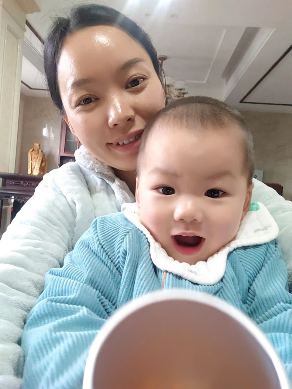 何阿姨缩略图4
