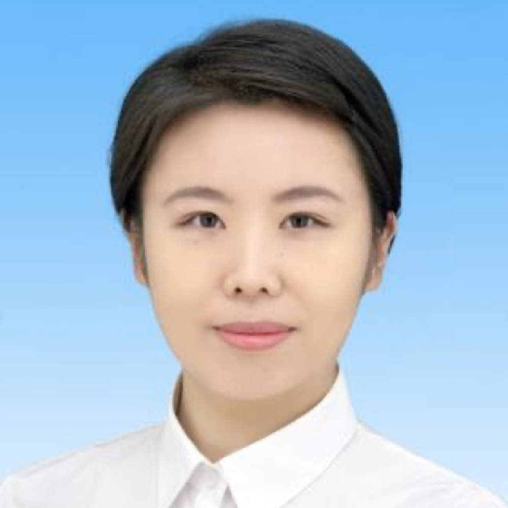 全国成长陪伴师杨阿姨公开照片