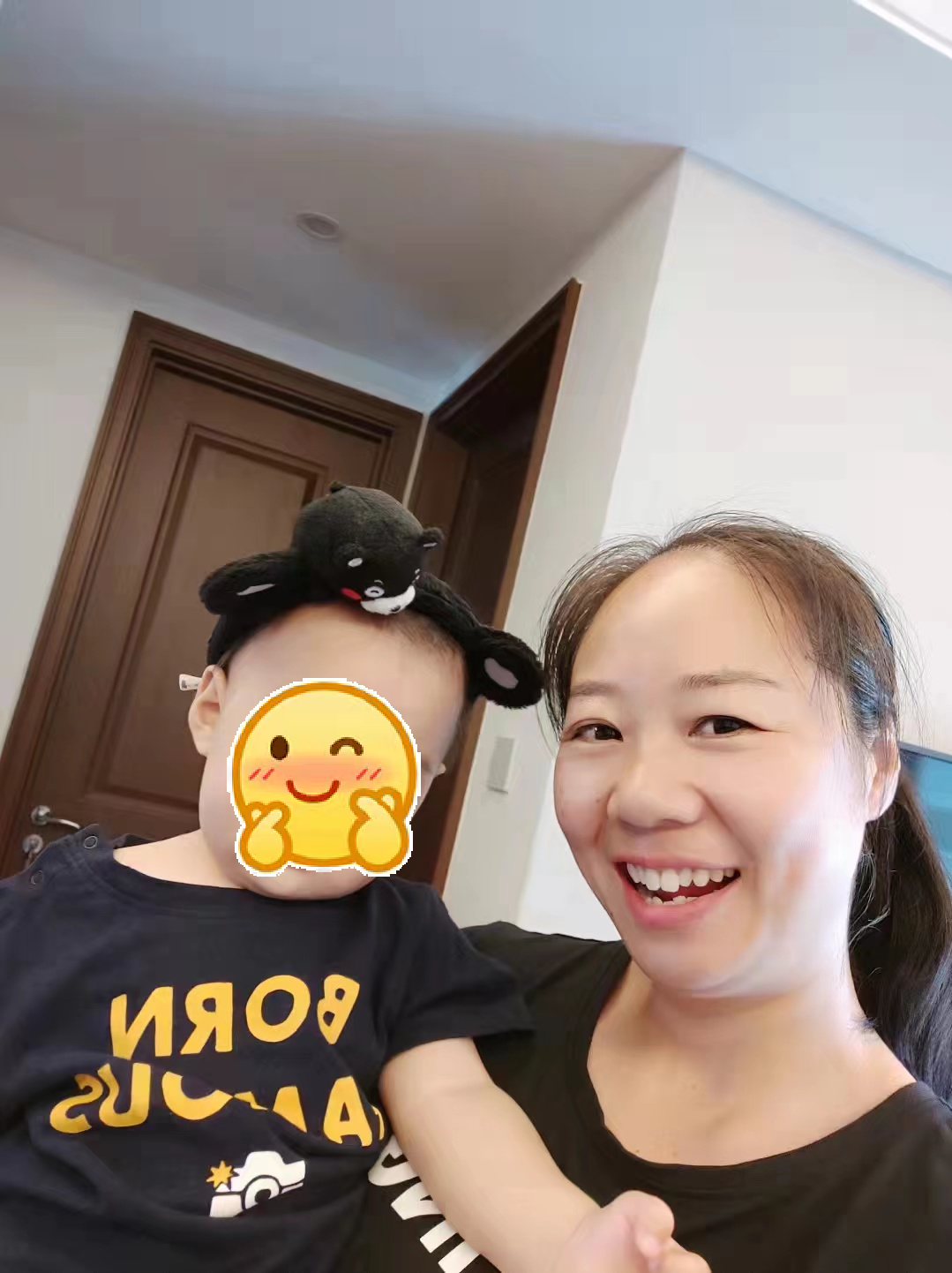 上海育婴师耿阿姨公开照片