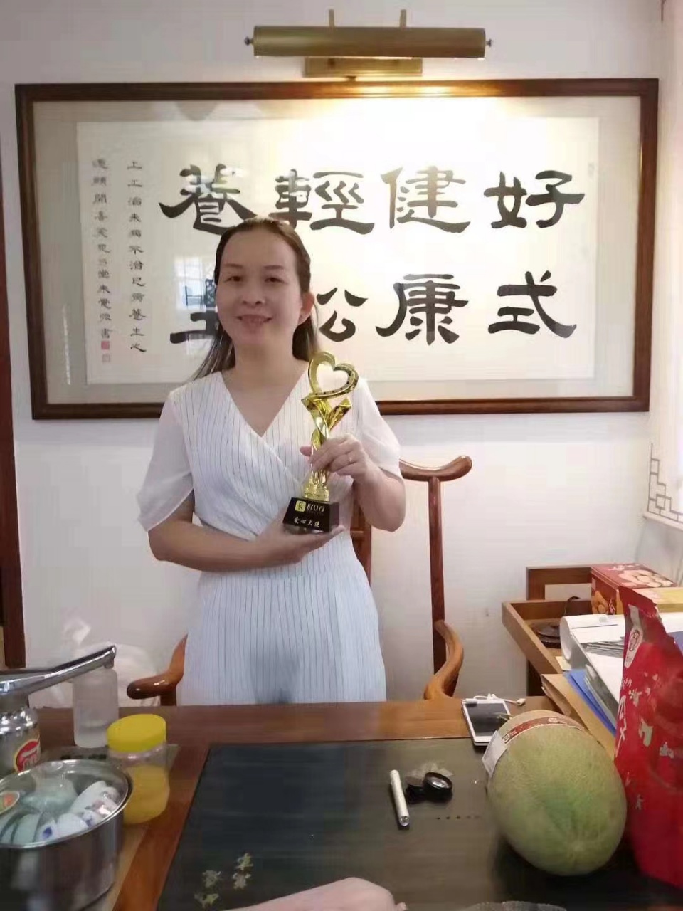 潘阿姨工作生活照1