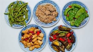 杨阿姨工作生活照1