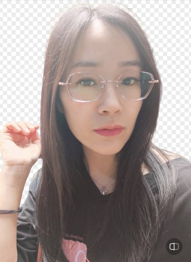 孙阿姨工作生活照2
