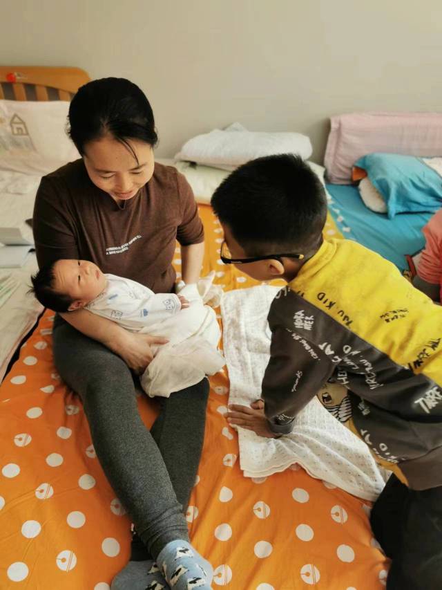 刘阿姨缩略图6