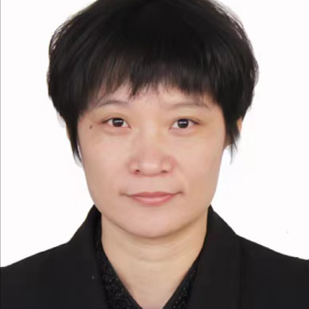 涉外、美国🇺🇸成长陪伴师、育婴师周阿姨公开照片