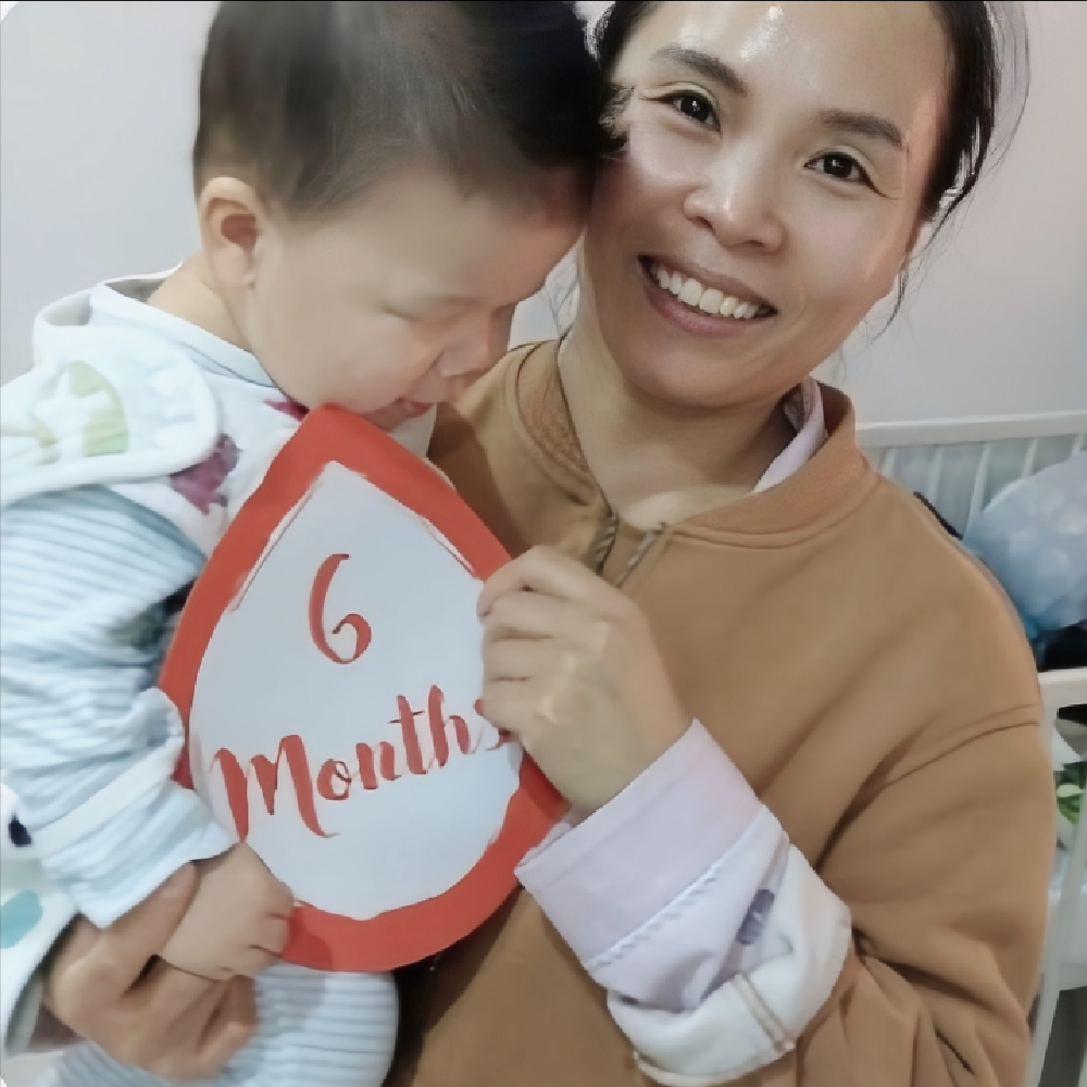 家政育婴师黄阿姨公开照片