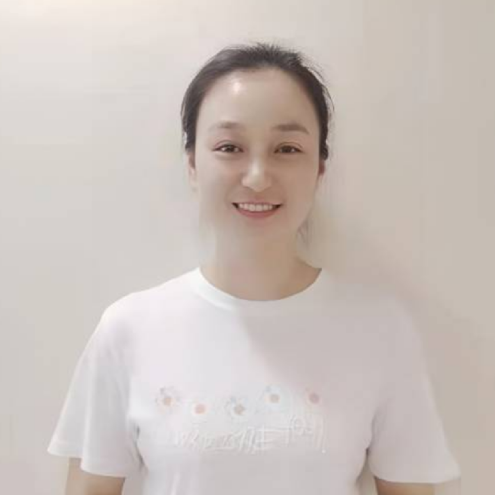 上海成长陪伴师、管家助理、育婴师熊阿姨公开照片