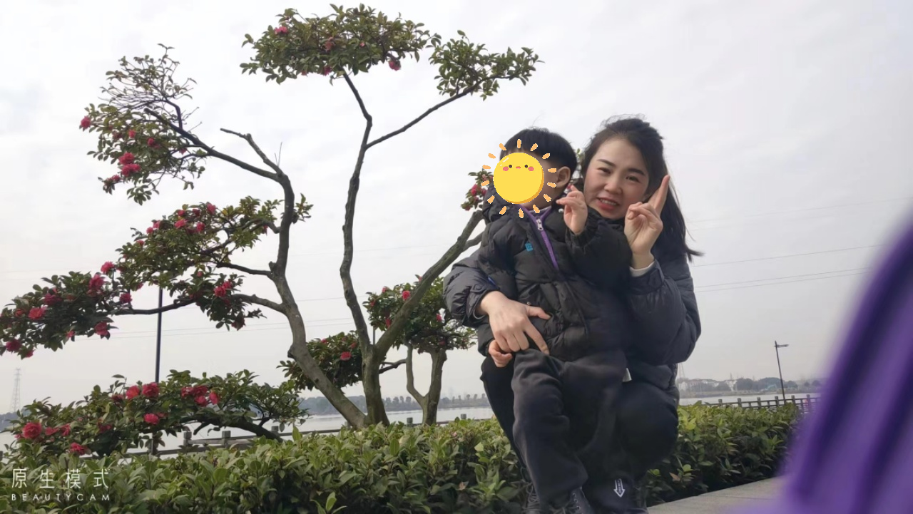 钟阿姨工作生活照6